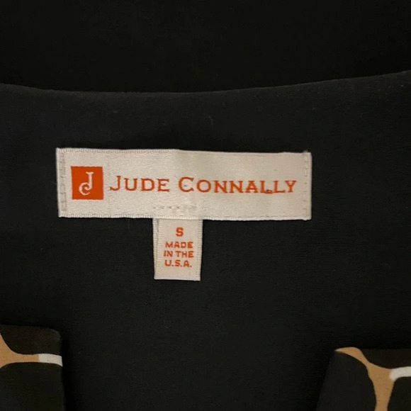 JUDE CONNALLY CARISSA PONTE SHIFT DRESS IN BLACK ANIMAL PRINT BORDER - Picture 6 of 9